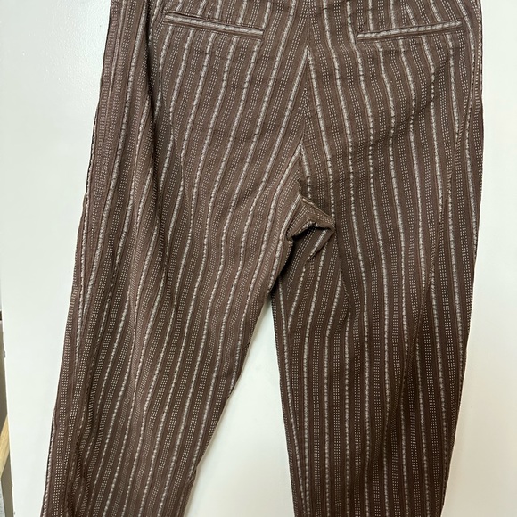 Jones New York Sport Capri Pants - Picture 4 of 5